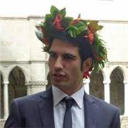 Docente di materie umanistiche offre lezioni di Latino e Greco